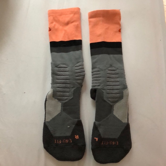 grey elite socks
